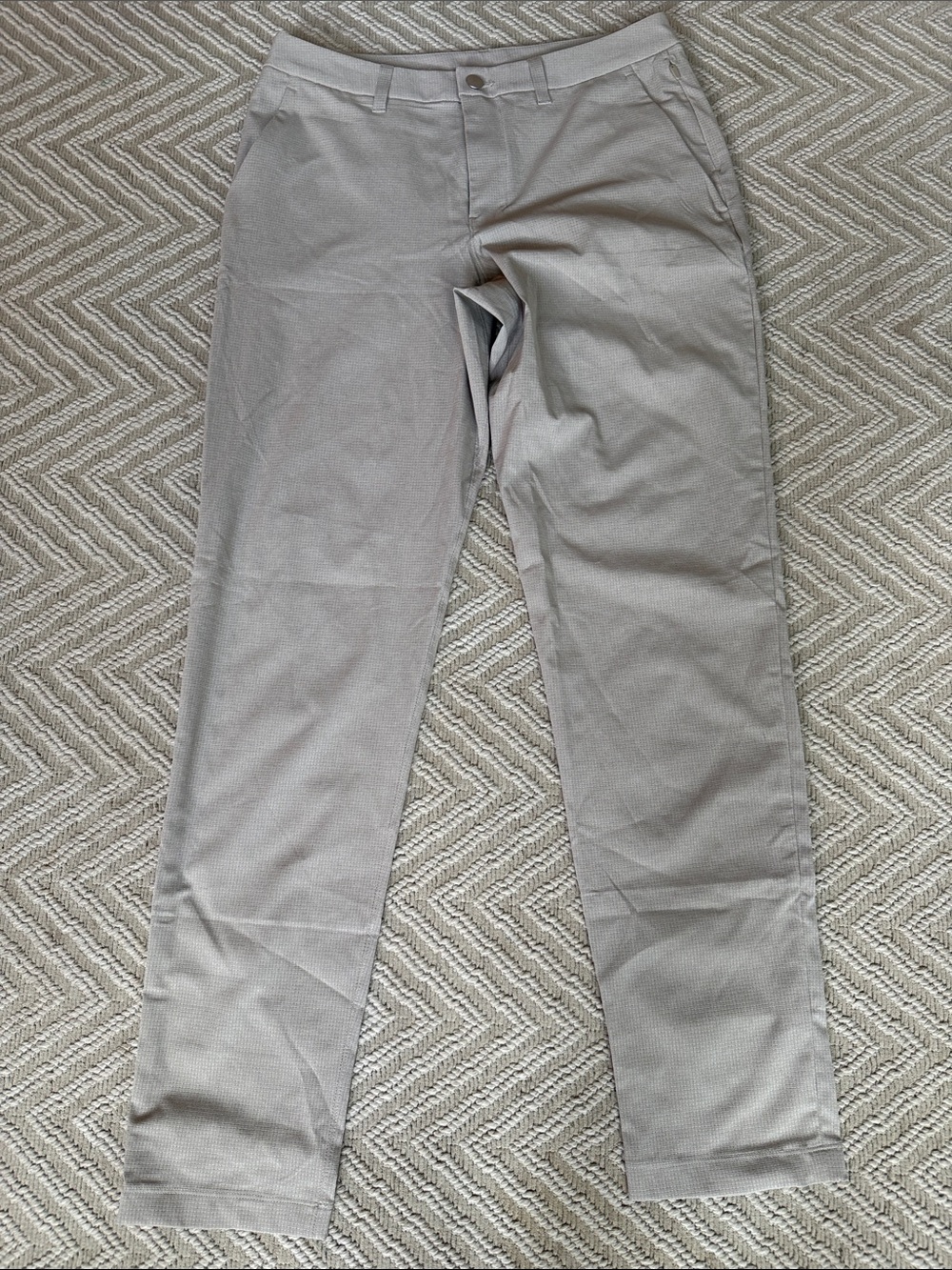 Lululemon ABC slim fit woven air trousers size 31